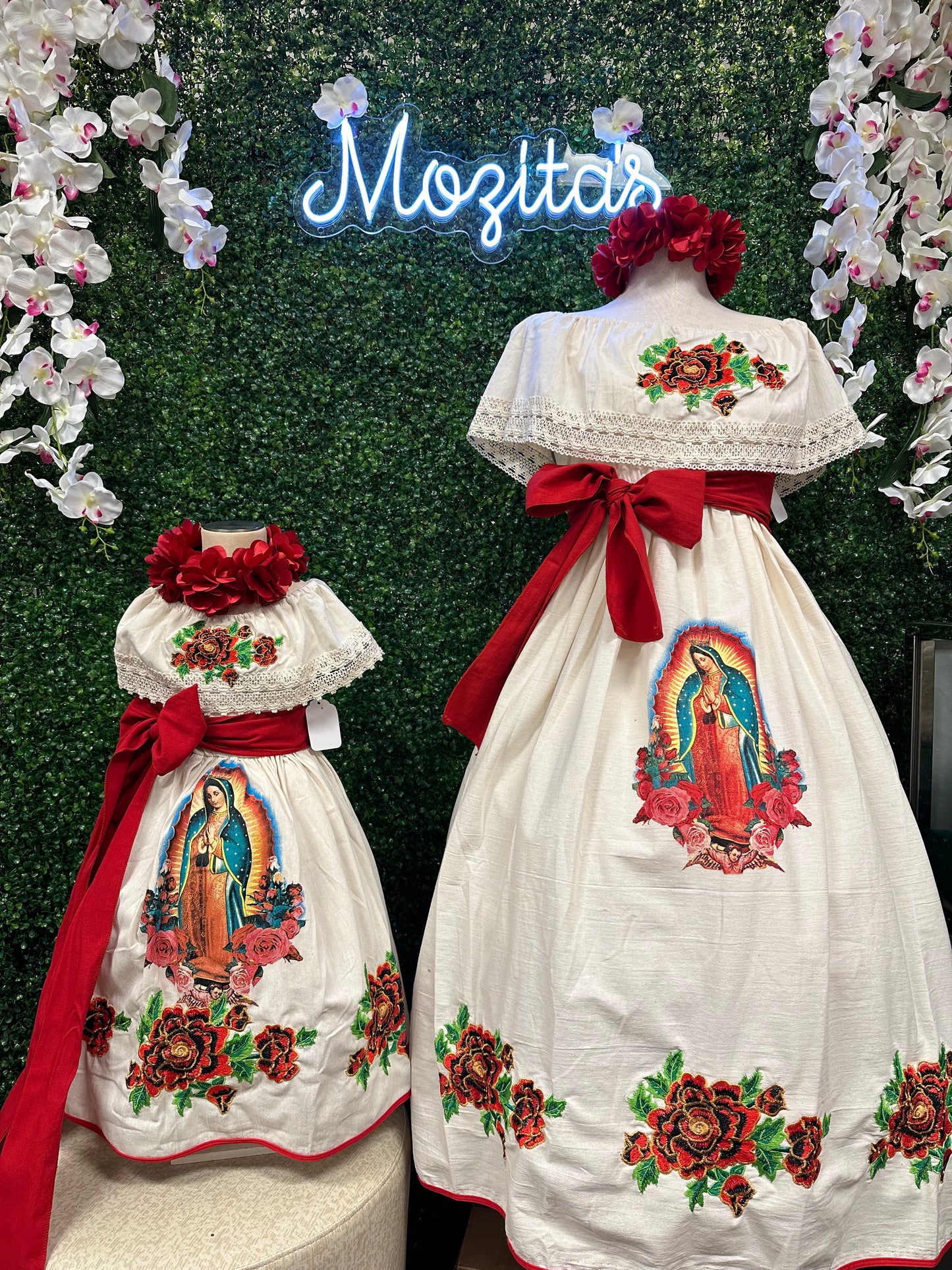 Vestido de manta Virgen de Guadalupe