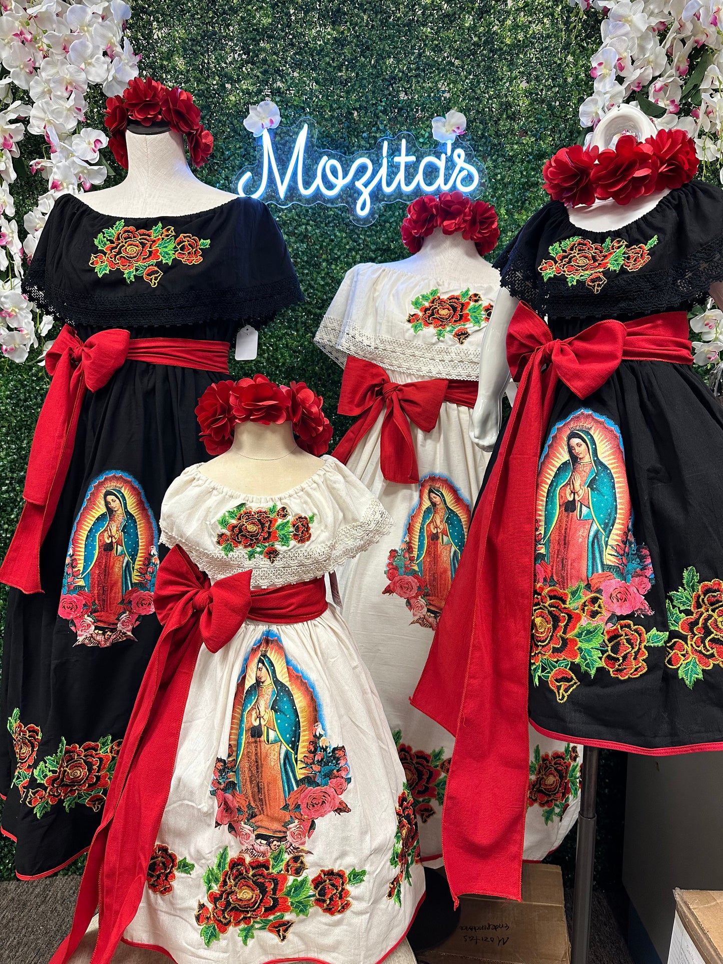 Vestido de manta Virgen de Guadalupe