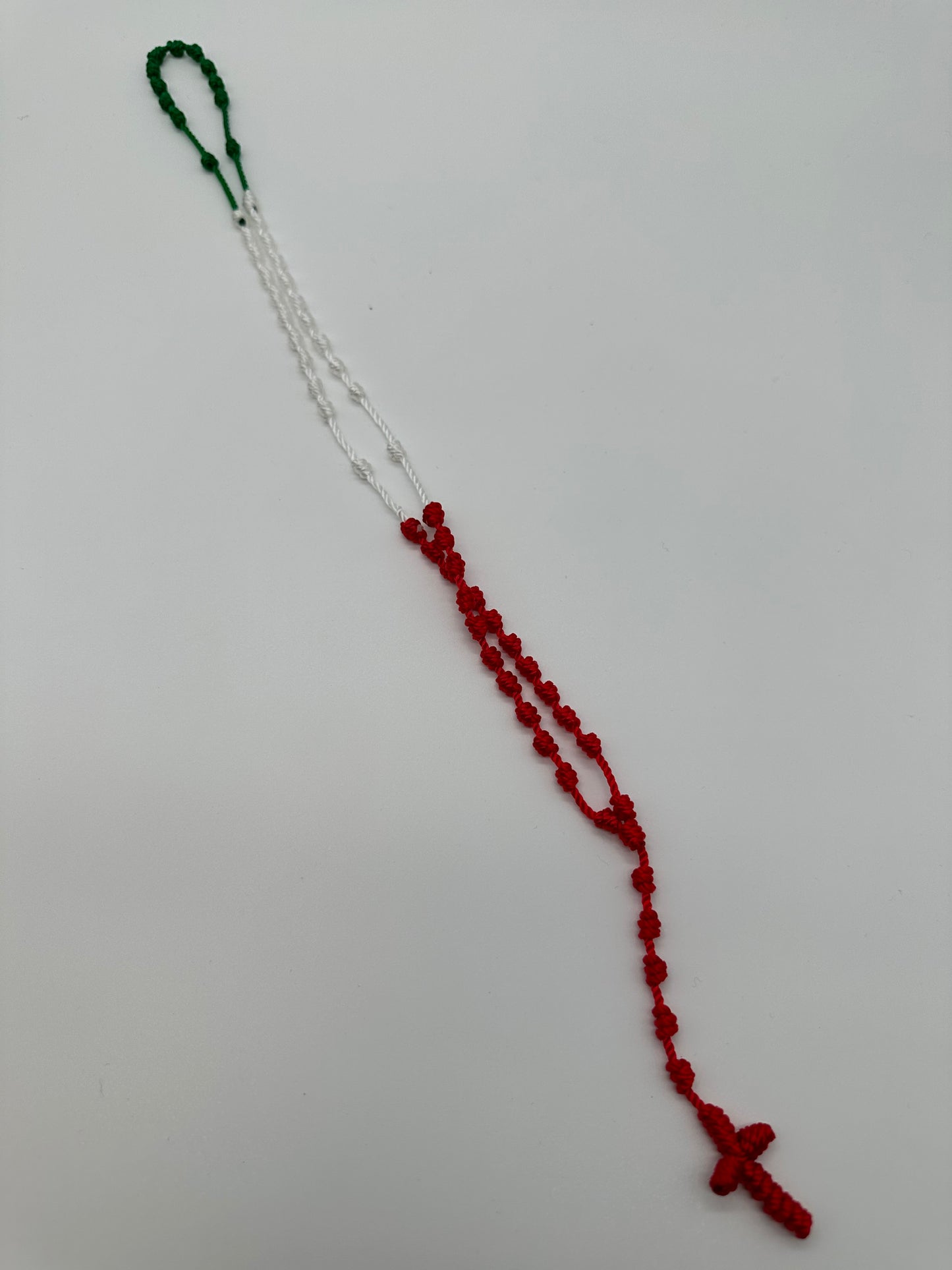 Tricolor woven thread Rosary 18" - Rosario Tricolor tejido de hilo 18"